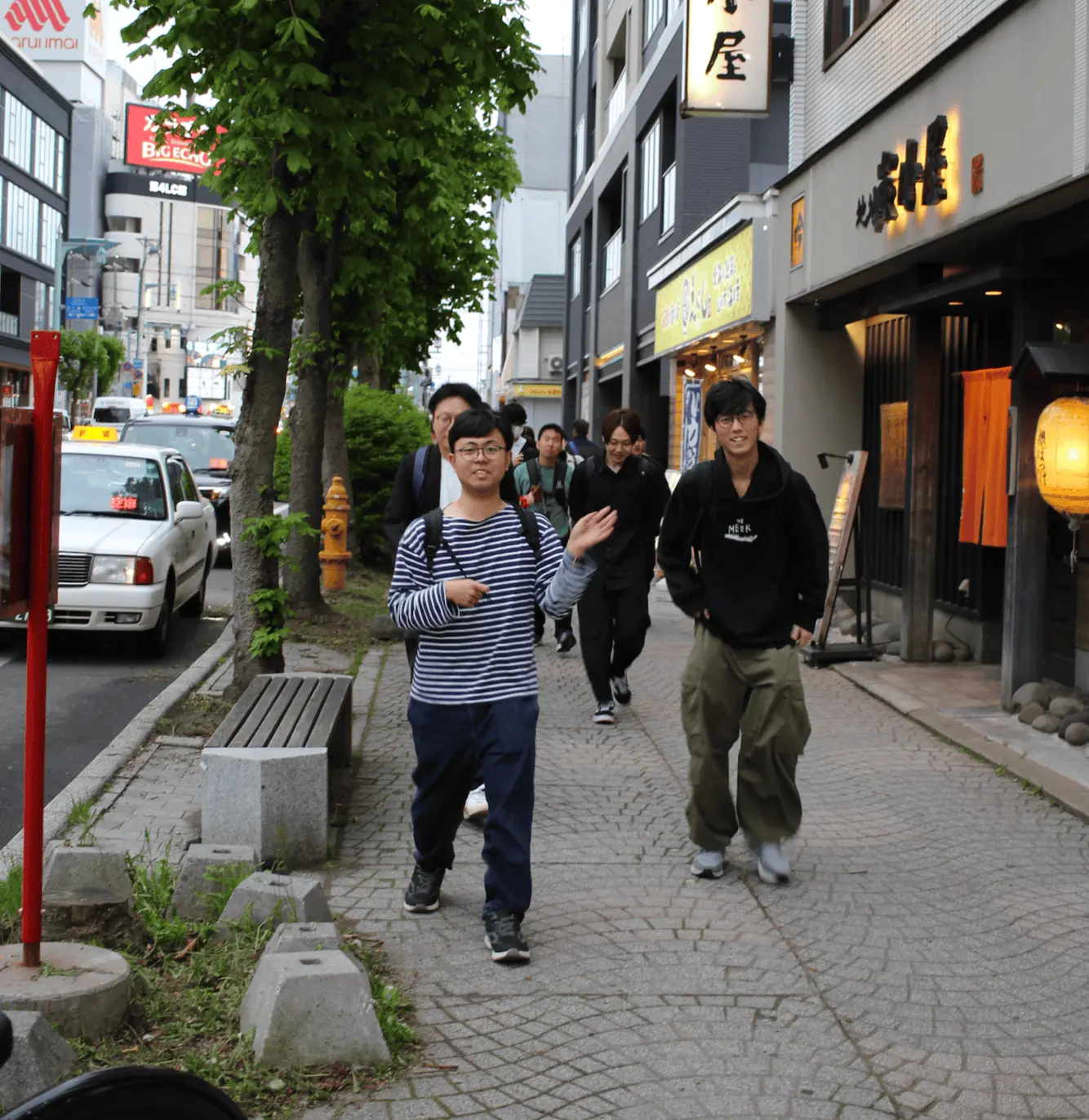 堂々登場！という言葉が似合う写真